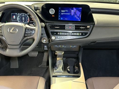 Certified 2023 Lexus ES 350 w/ Premium Package image 15