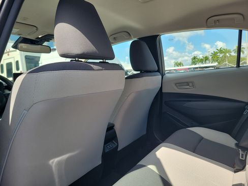 Used 2025 Toyota Corolla LE FWD image 14