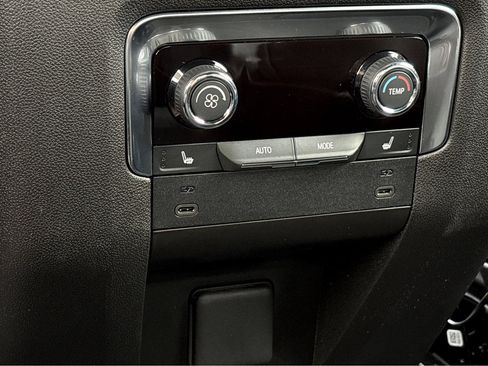 New 2026 Chevrolet Tahoe LT image 25