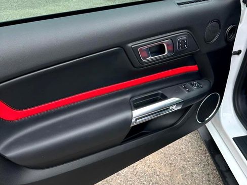 Used 2022 Ford Mustang GT Premium w/ Equipment Group 401A image 6