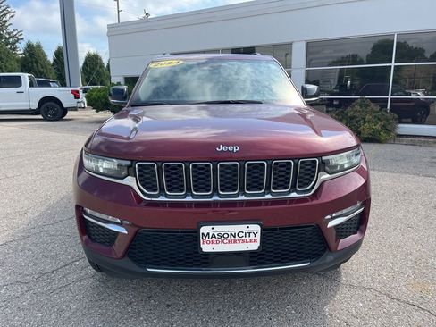 Used 2024 Jeep Grand Cherokee Limited 4xe w/ Trailer Tow Package AWD/4WD image 8