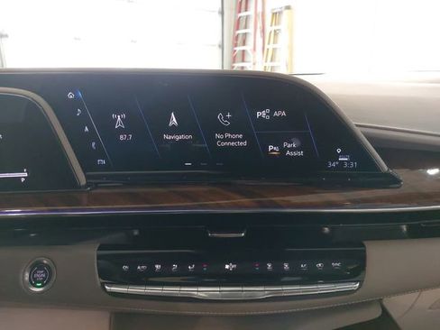 Certified 2024 Cadillac Escalade Sport Platinum image 23