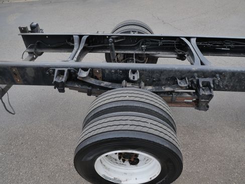 Used 2023 Ford F650 2WD Regular Cab Super Duty image 13