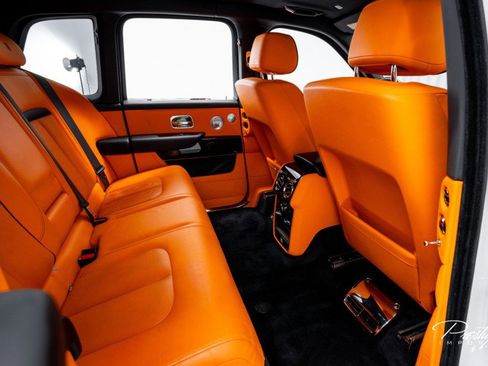 Used 2021 Rolls-Royce Cullinan image 57