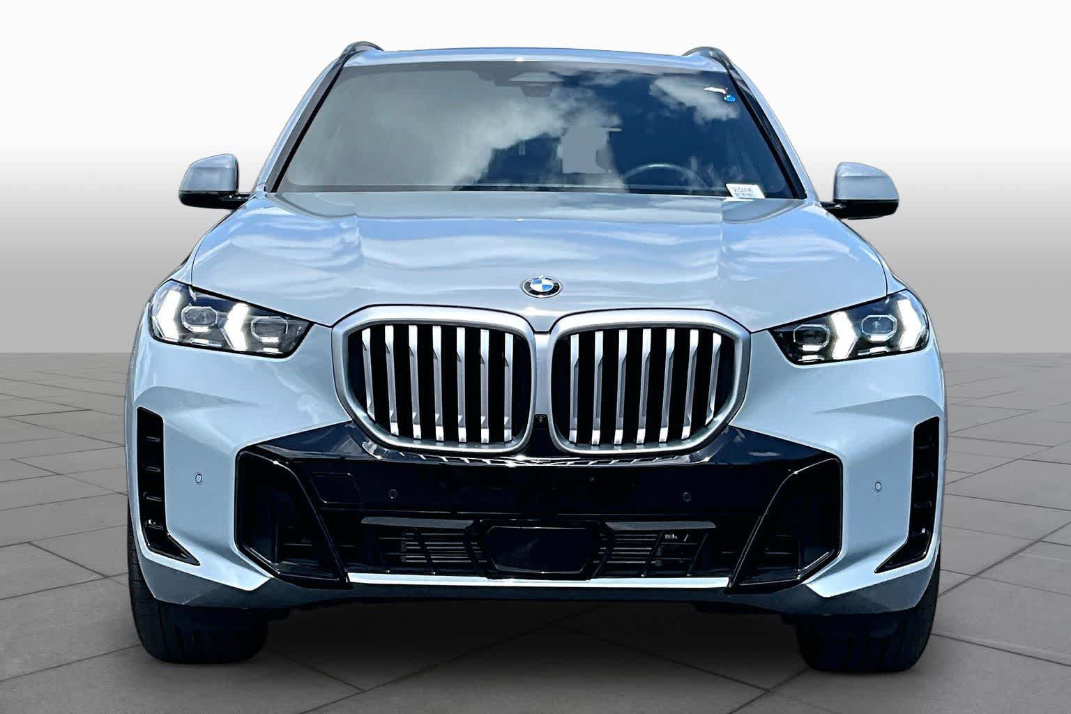 Used 2026 BMW X5 sDrive40i RWD image 3