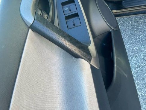 Used 2011 Toyota RAV4 2WD image 10