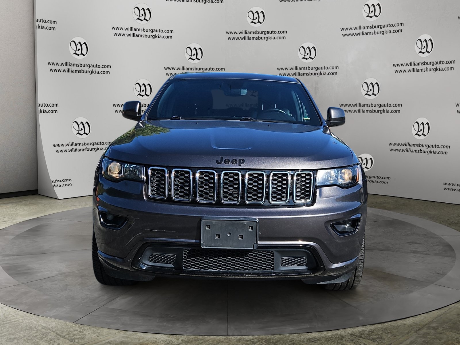 Used 2020 Jeep Grand Cherokee Altitude AWD/4WD image 8