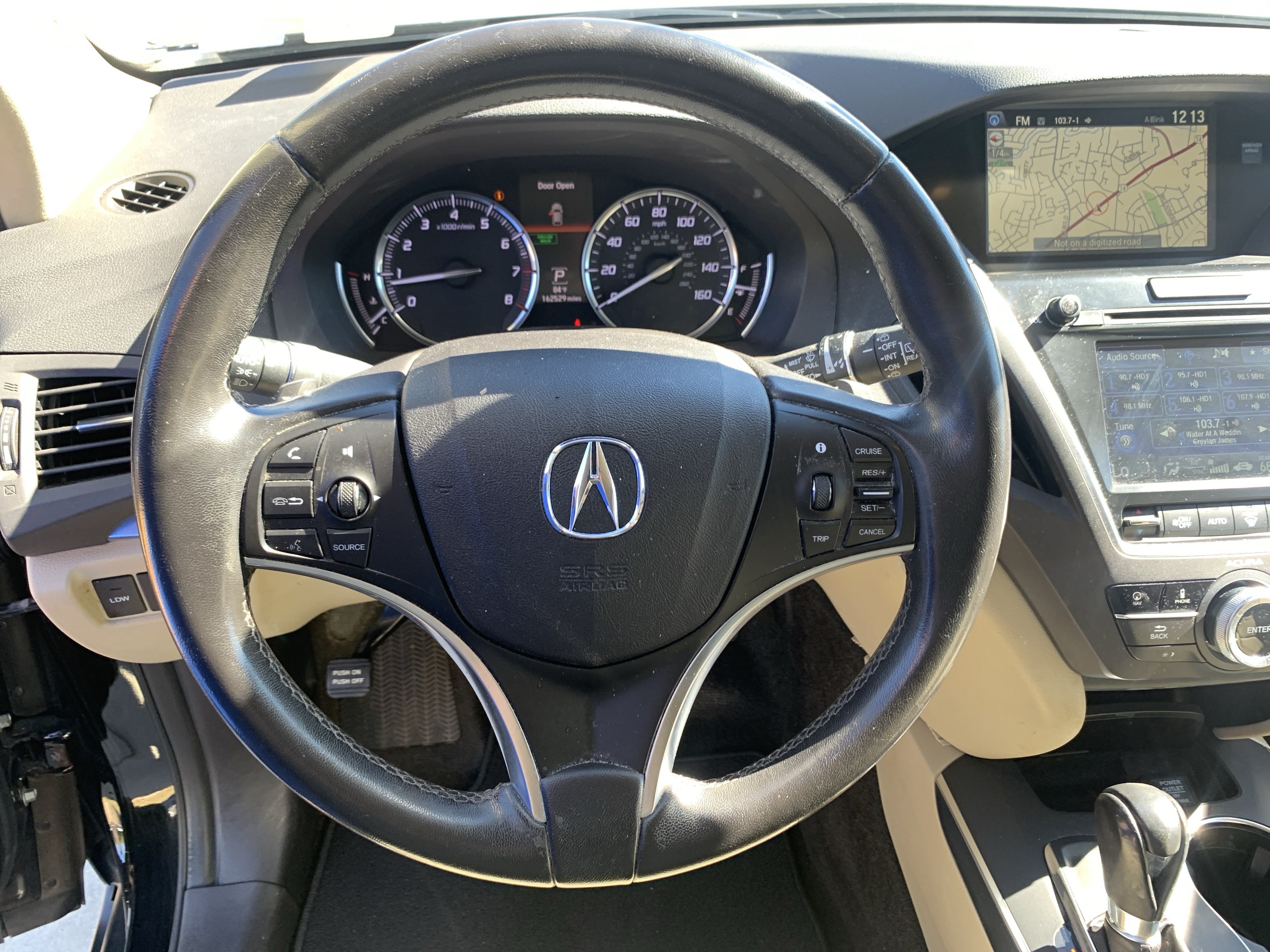 Used 2015 Acura MDX w/ Technology Package AWD/4WD image 18