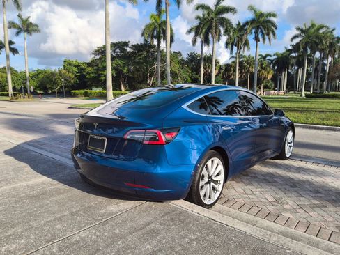 Used 2019 Tesla Model 3 RWD image 22