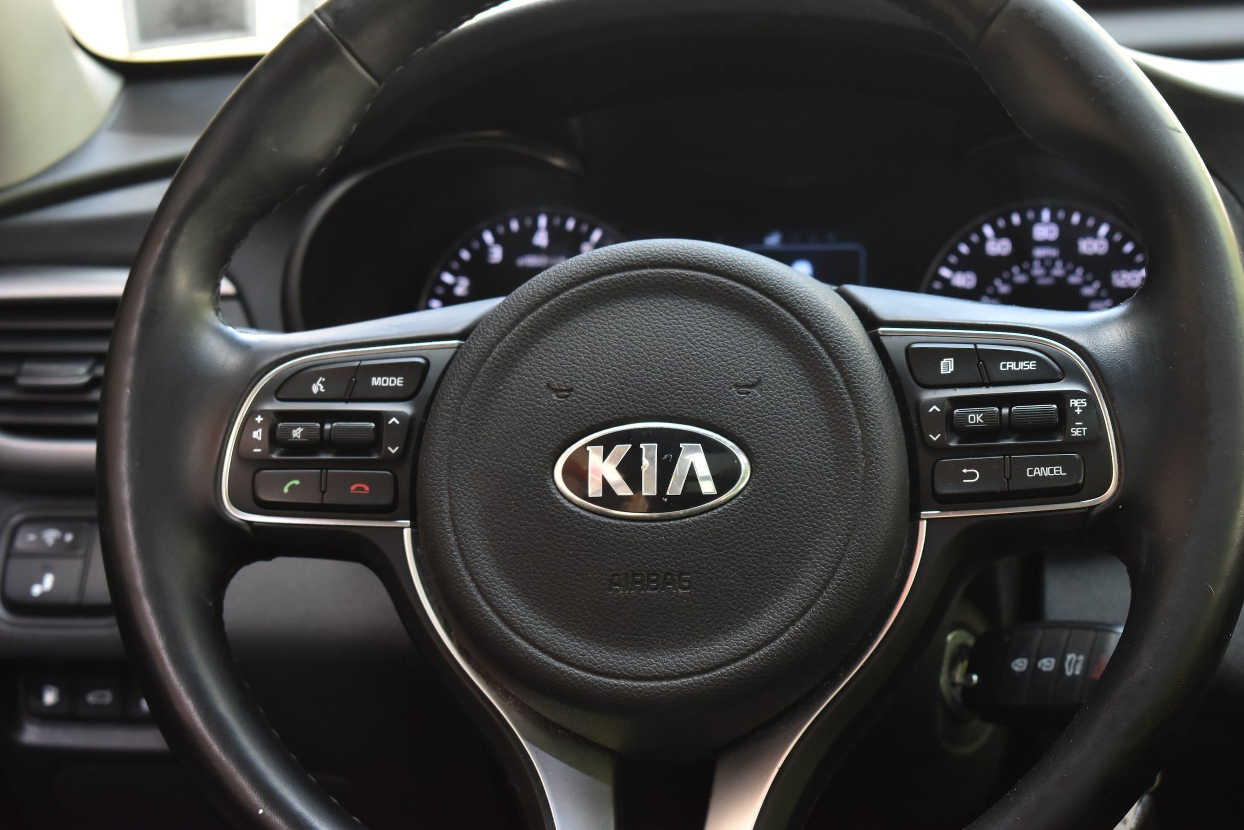 Used 2018 Kia Optima S w/ Panoramic Sunroof Package FWD image 31