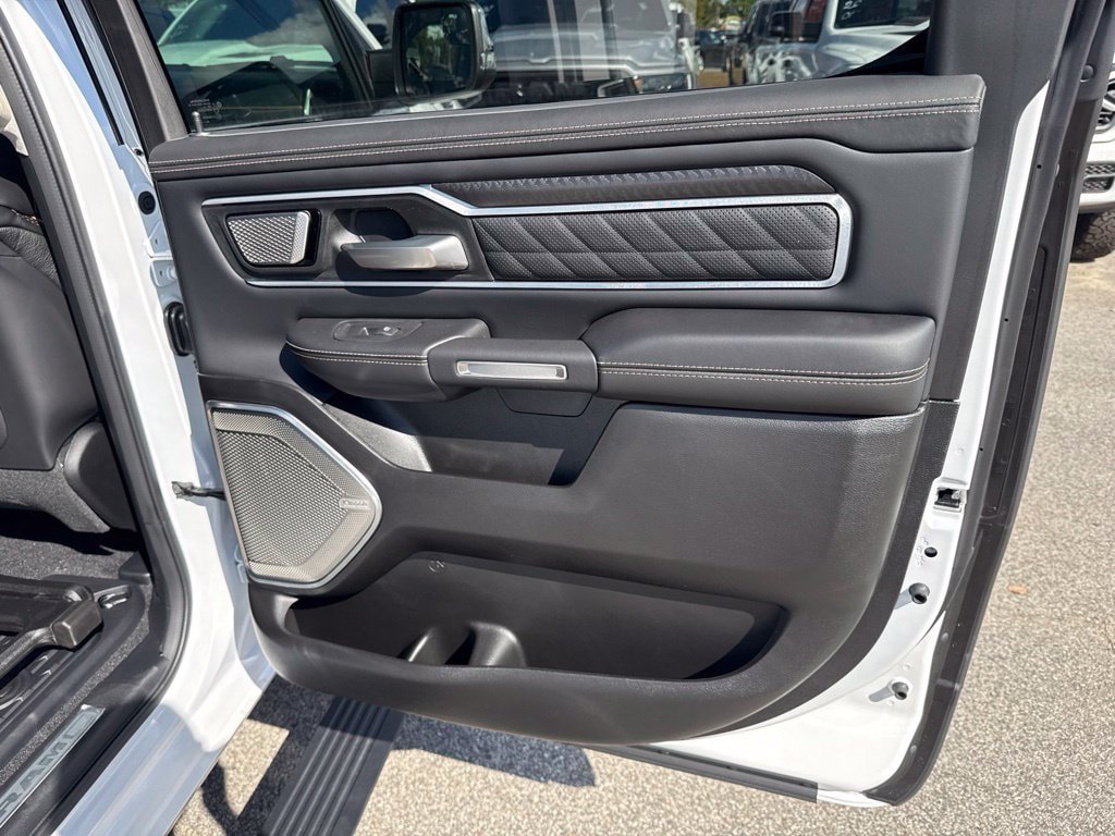 New 2027 RAM 1500 Tungsten w/ Trailer Tow Group AWD/4WD image 29