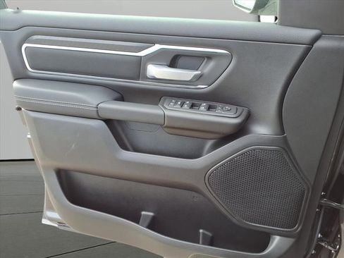 New 2025 RAM 1500 Big Horn image 12