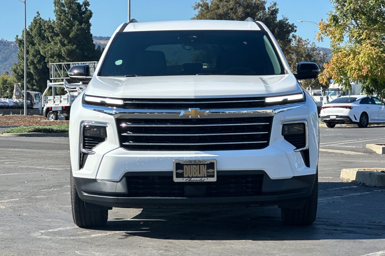 Used 2026 Chevrolet Traverse LT w/ Driver Confidence Package AWD/4WD image 9