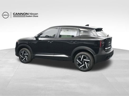 New 2026 Nissan Kicks SV FWD image 3