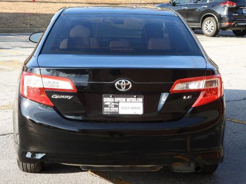 Used 2012 Toyota Camry LE image 15
