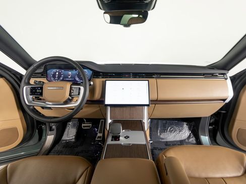 Used 2024 Land Rover Range Rover SE AWD/4WD image 28