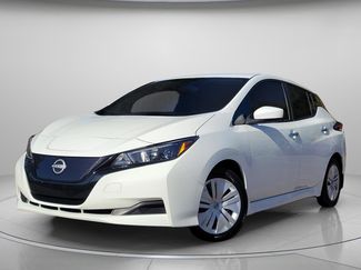 Used 2023 Nissan Leaf S video 2