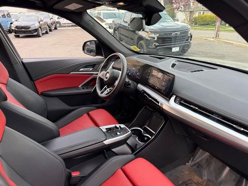 Used 2026 BMW X1 M35i AWD/4WD image 9