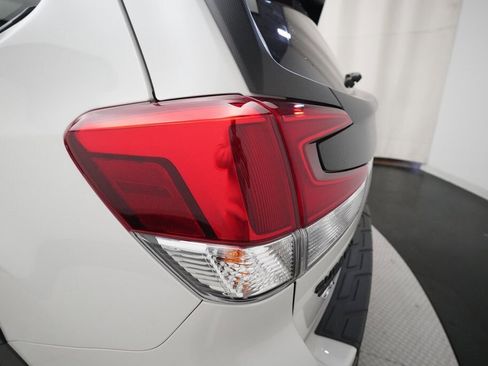 Used 2025 Subaru Forester Wilderness w/ Convenience Package image 34
