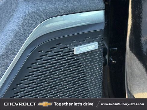 Certified 2025 GMC Acadia Denali image 26