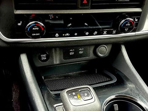 Certified 2026 Nissan Rogue SV w/ Cold Weather Package FWD image 23