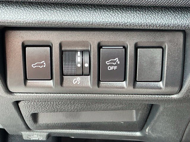 Used 2024 Subaru Outback Premium AWD/4WD image 27