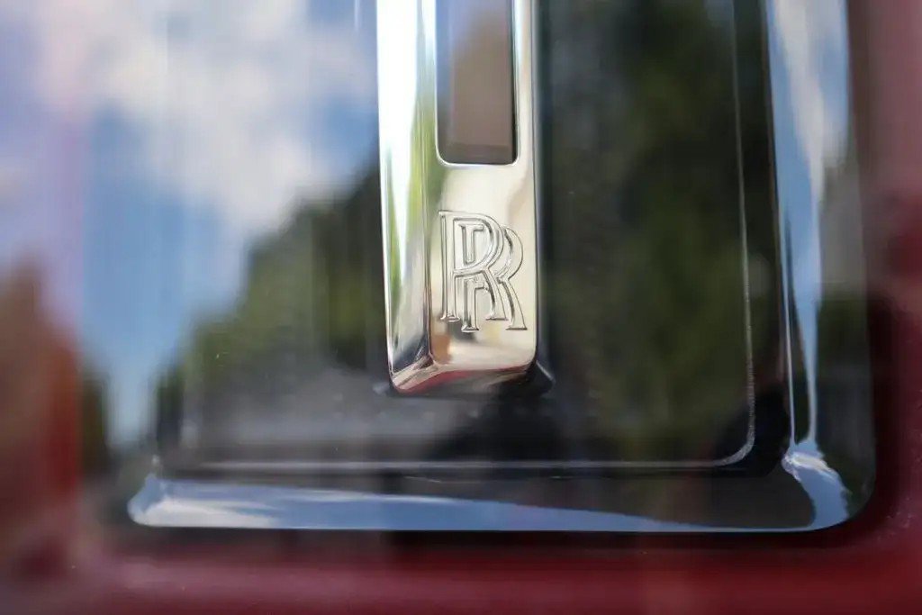 New 2027 Rolls-Royce Cullinan Black Badge AWD/4WD image 23
