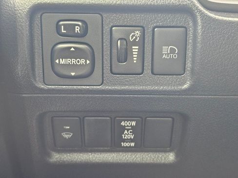 Used 2021 Toyota 4Runner SR5 Premium w/ Moonroof Package AWD/4WD image 39