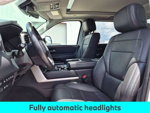 Used 2022 Toyota Tundra Limited AWD/4WD image 16
