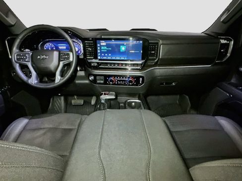 Used 2025 Chevrolet Silverado 1500 LT Trail Boss w/ Protection Package AWD/4WD image 12