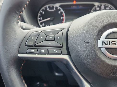 Used 2020 Nissan Sentra SR w/ Premium Package image 40