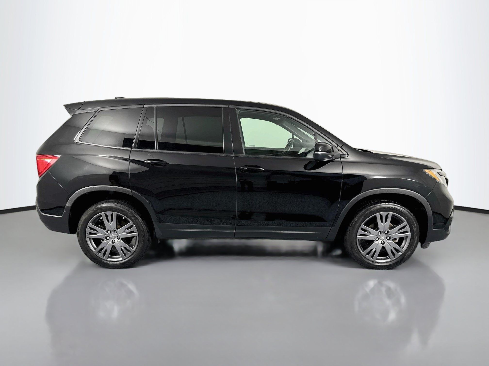 Certified 2019 Honda Passport EX-L image 4
