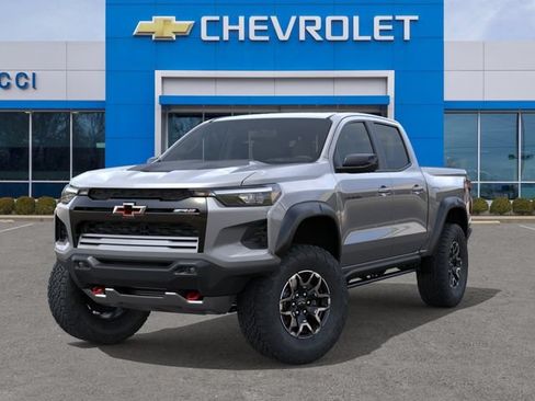 New 2026 Chevrolet Colorado ZR2 w/ Technology Package AWD/4WD image 6