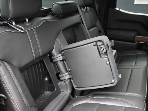 Used 2019 Chevrolet Silverado 1500 High Country AWD/4WD image 49