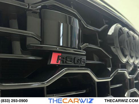 Used 2020 Audi RS Q8 w/ Carbon Optic Package image 7