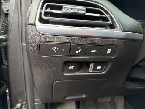 Used 2021 Hyundai Palisade Limited FWD image 12