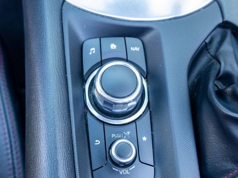 Used 2016 MAZDA MX-5 Miata Grand Touring image 32