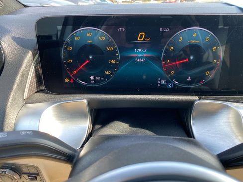 Used 2022 Mercedes-Benz GLB 250 4MATIC image 24