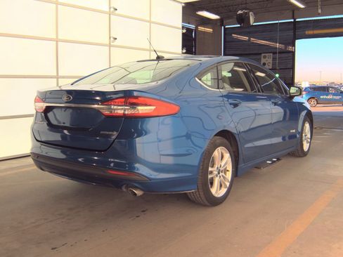 Used 2018 Ford Fusion S image 4