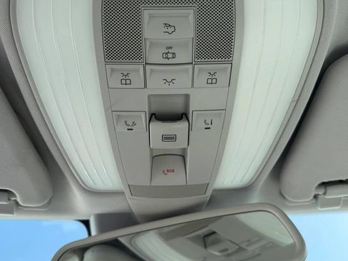 Used 2015 Mercedes-Benz E 350 Sedan image 29