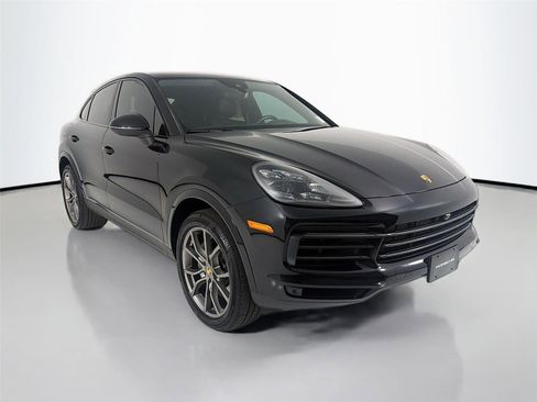Used 2023 Porsche Cayenne S AWD/4WD image 29