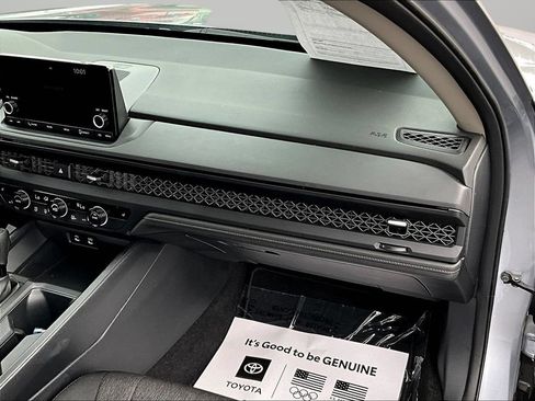 Certified 2023 Honda Accord EX image 25