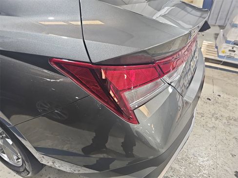 New 2026 Hyundai Elantra SE w/ Cargo Package image 36