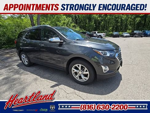 Used 2018 Chevrolet Equinox Premier AWD/4WD image 10