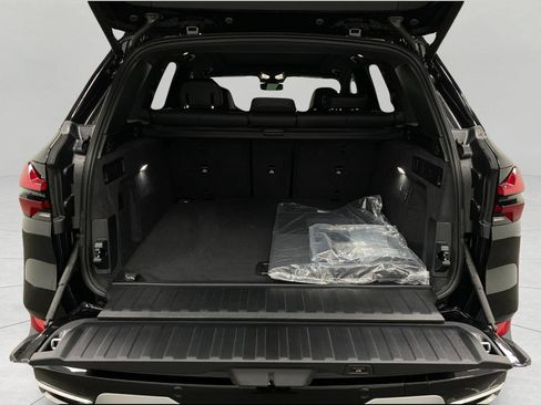 New 2026 BMW X5 xDrive40i AWD/4WD image 43