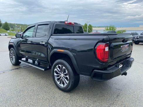 Used 2023 GMC Canyon Denali AWD/4WD image 5