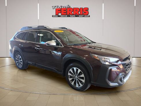 Used 2024 Subaru Outback Touring AWD/4WD image 7