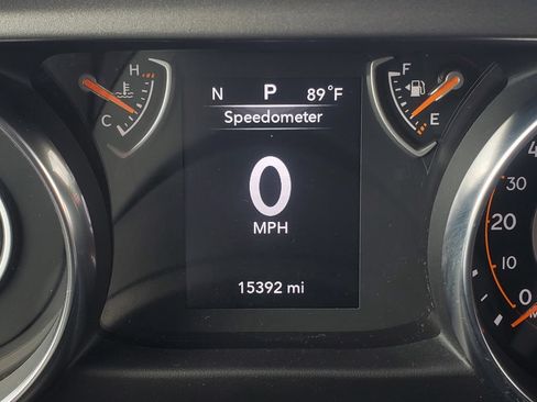 Used 2023 Jeep Wrangler Sport AWD/4WD image 11