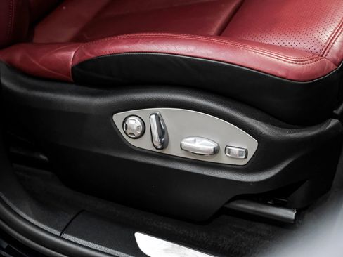 Used 2017 Porsche Macan S image 37