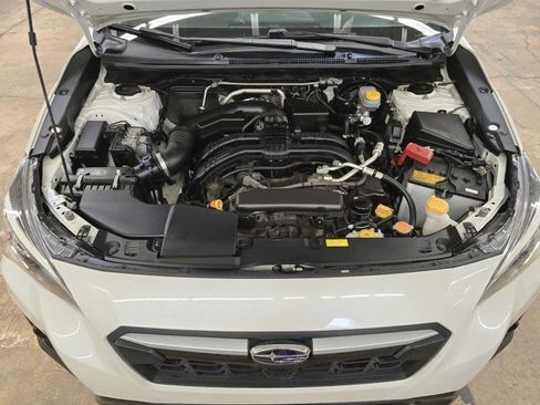 Used 2019 Subaru Crosstrek 2.0i Premium image 10